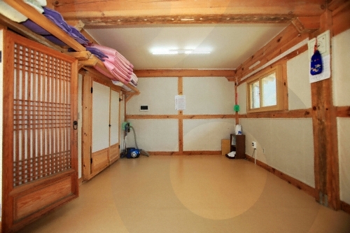 Nongam House (Head Household of the Nongam Descendants) (농암종택)