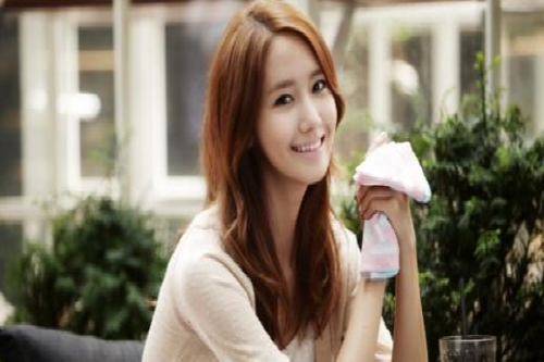 Yoona (Im Yun-A, 윤아)