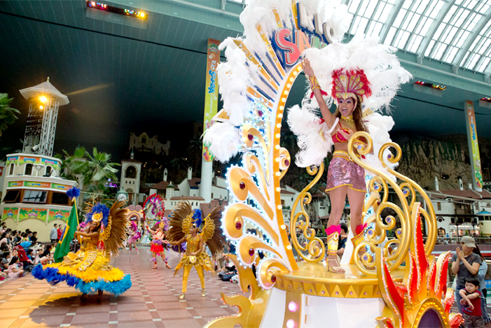Saisonales Samba Festival (Quelle: Lotte World)
