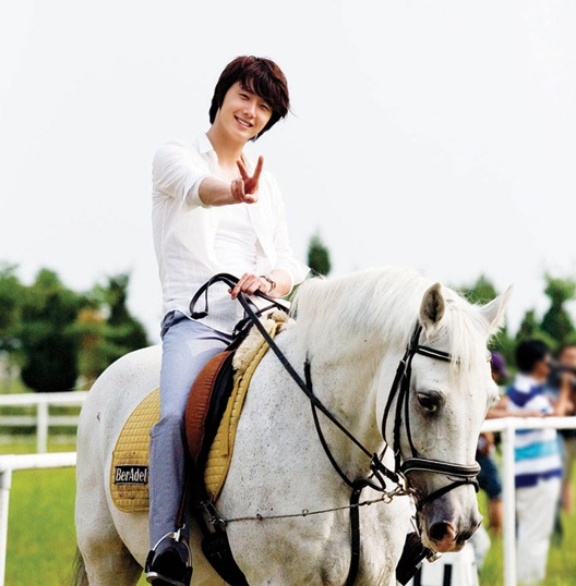 Jung Il-Woo (정일우)