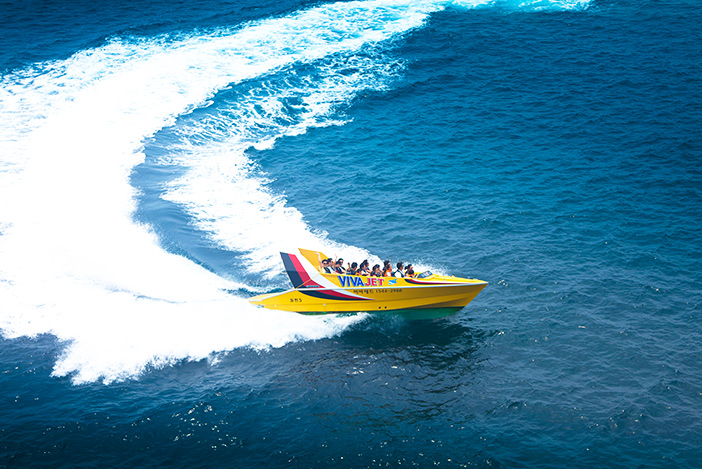 Jetboot (Quelle: Pacific Land (oben))