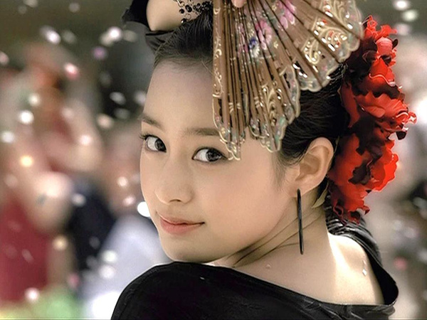 Kim Tae-Hee (김태희)