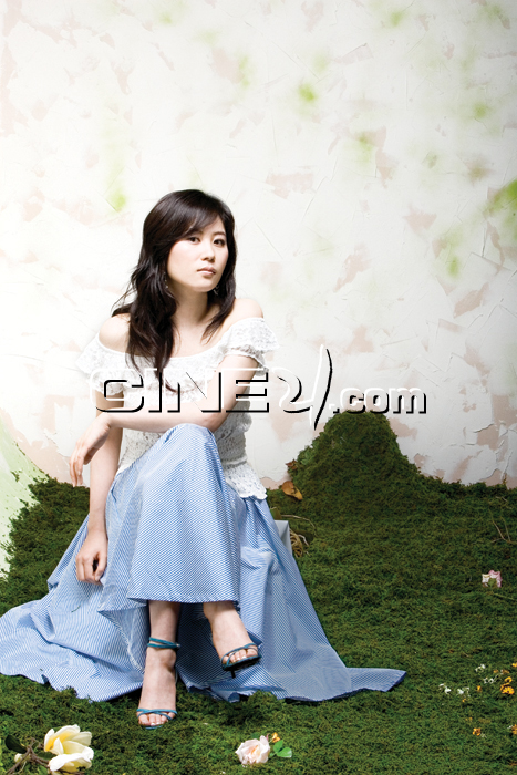 Mun So-ri (문소리)