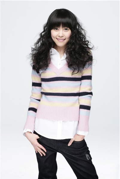 Heo Yi-jae (Huh E-jae 허이재) 