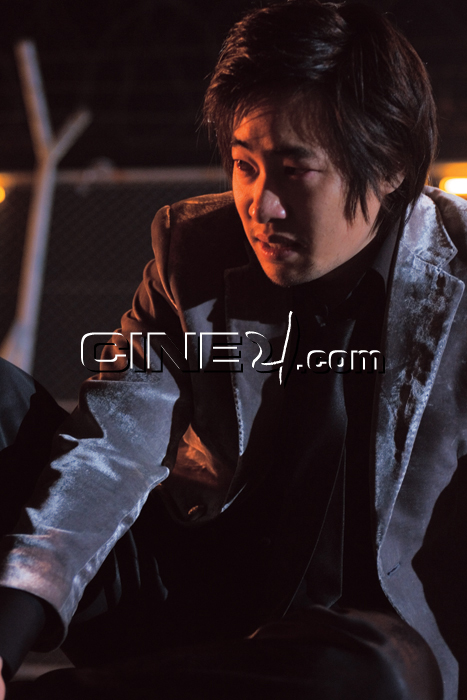 Ryoo Seung-Bum (류승범)
