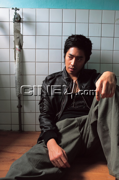 Mun Chong-Hyuk (문정혁)