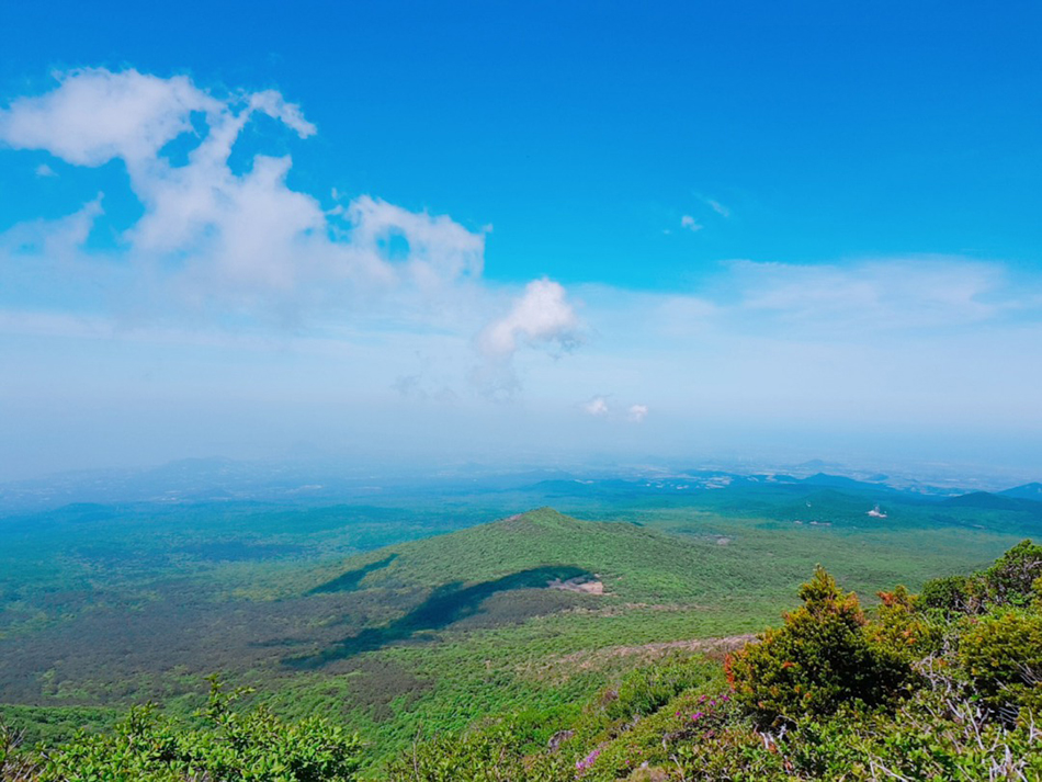 漢拏山霊室コースから見える景色