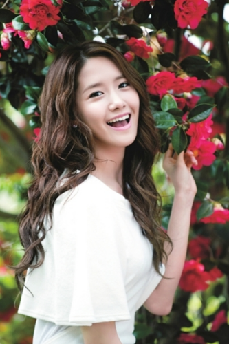 Yoona (Im Yun-A, 윤아)