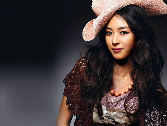 Lee Yeon-Hee (이연희) 