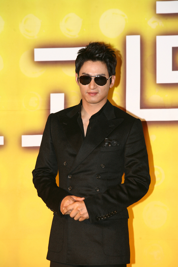 Joo Jin-Mo (주진모)