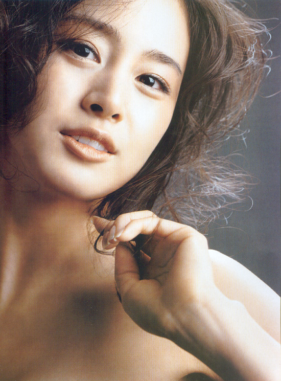Kim Tae-Hee (김태희)