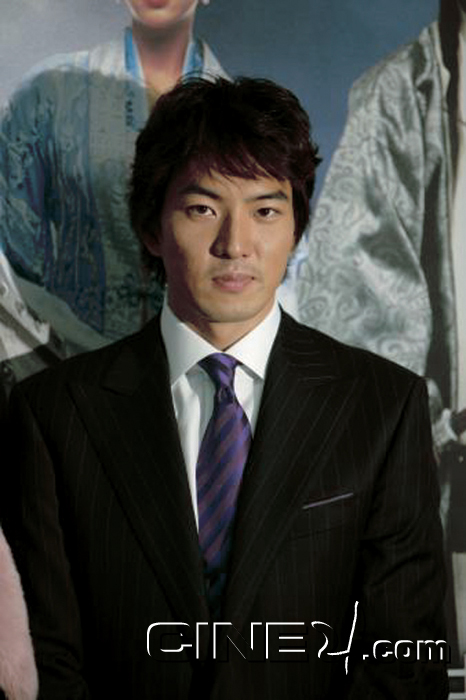 Song Il-kook (송일국)