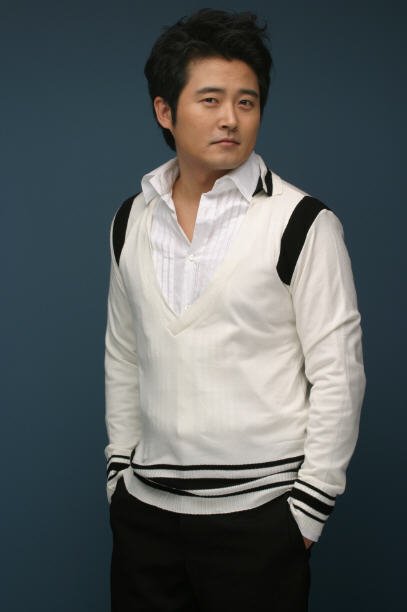 Lim Ho (임호)