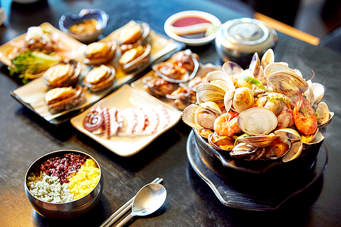 Ragoût de fruits de mer (해물뚝배기)
