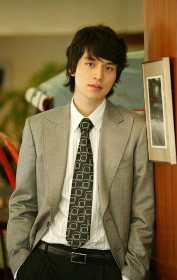 Lee Dong-Wook (이동욱)