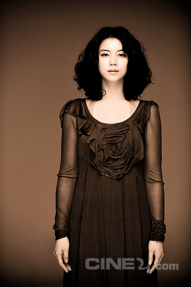 Kim Ok-Vin (김옥빈)