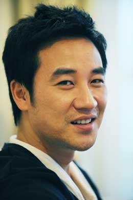 Um Tae-Woong (엄태웅)