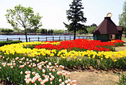Parque del Lago Ilsan (cortesía del Portal de Turismo de Gyeonggi-do)