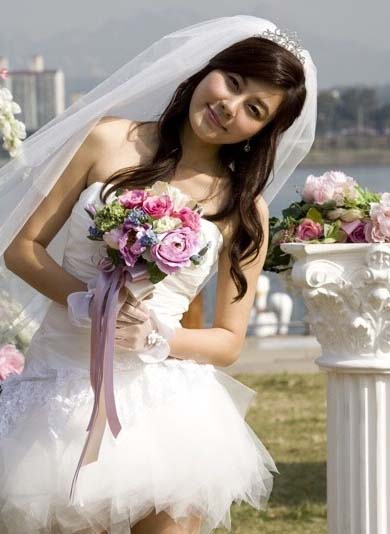 Kim Ha-Neul (김하늘)