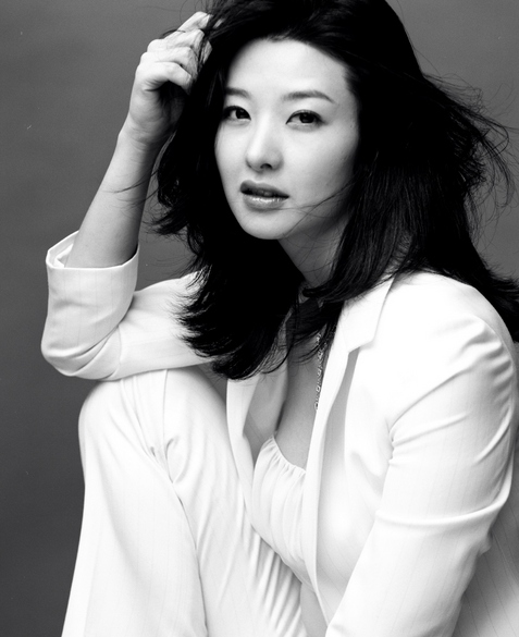 Song Sun-mi (Song Seon-mi 송선미)