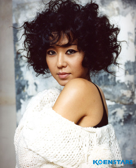 Jo Mi-Ryung (조미령)