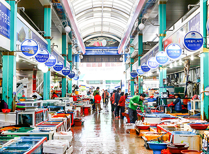 Рынок Сохо в Тхонъёне