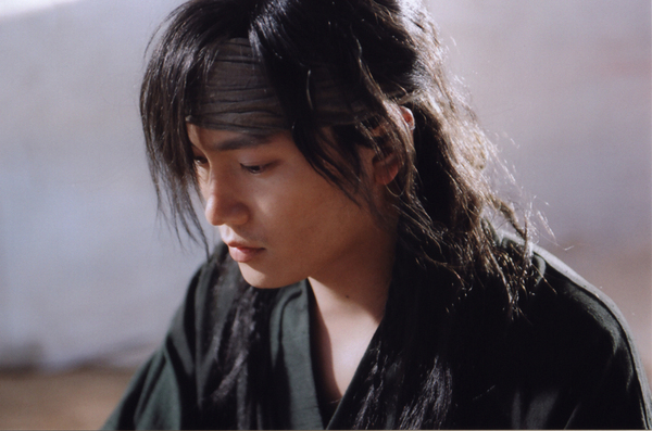 Ji Sung 