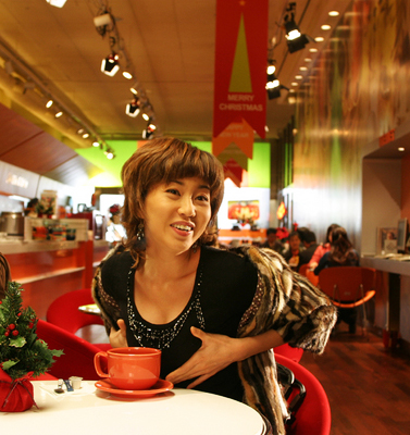 Jo Mi-Ryung (조미령)
