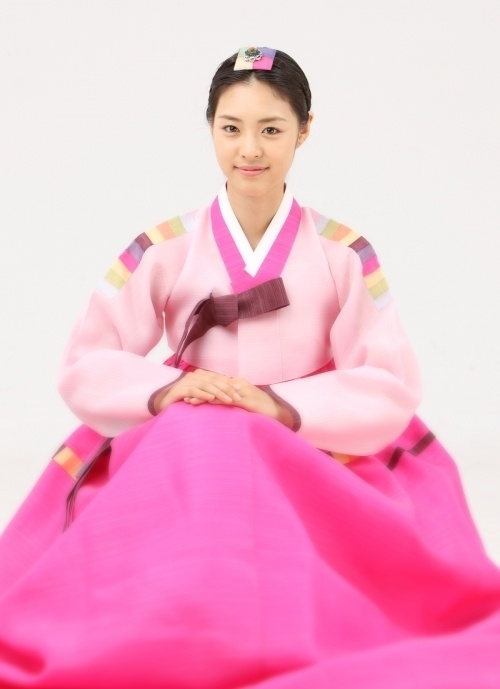 Lee Yeon-Hee (이연희) 
