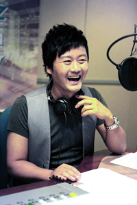 Kong Hyung-Jin (공형진) 