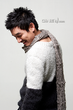 Cho Seung-woo (조승우)
