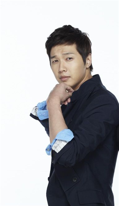 Ji Hyun-Woo (지현우)
