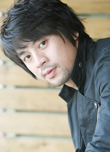 Kwon Oh-Jung (권오중)