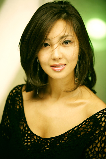 Kim Kyu-Ri (Kim Gyoo-Ri 김규리) 
