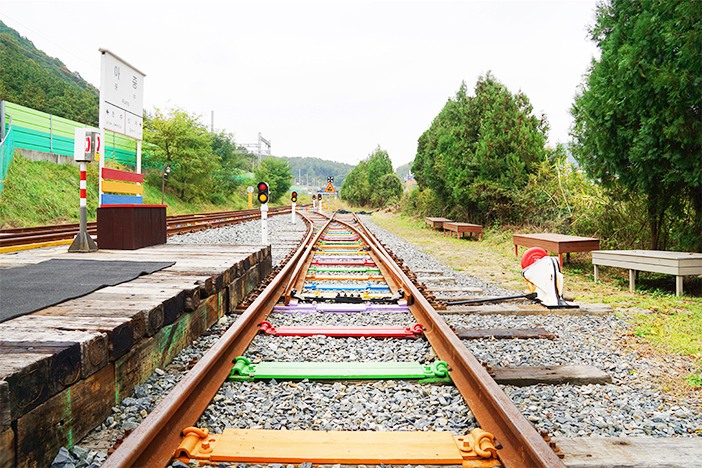 Colorful railroad tracks of Jeonju Hanok Railbike and old-school cafe