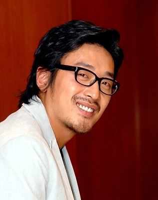 Ha Jung-Woo (하정우)