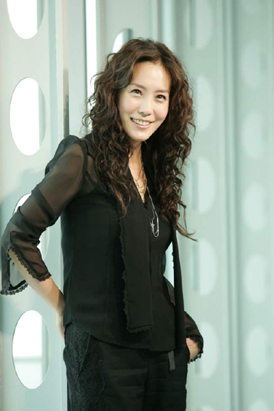 Kim Jung-Eun (김정은)