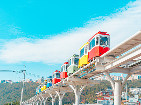 海雲台ブルーラインパーク（上段写真提供：リュ・チェウ氏）