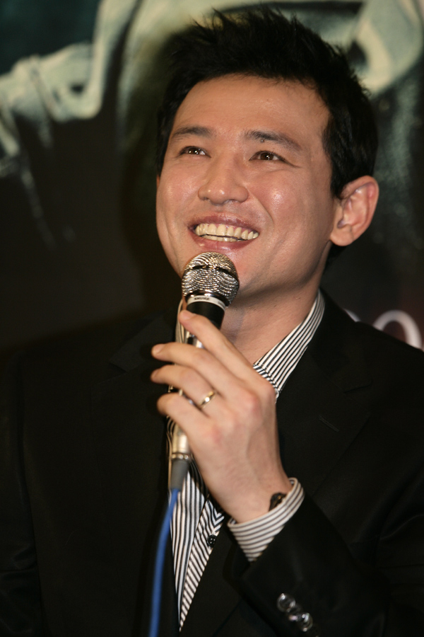 Hwang Jung-Min (황정민)