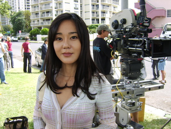 Kim Yun-Jin (김윤진)