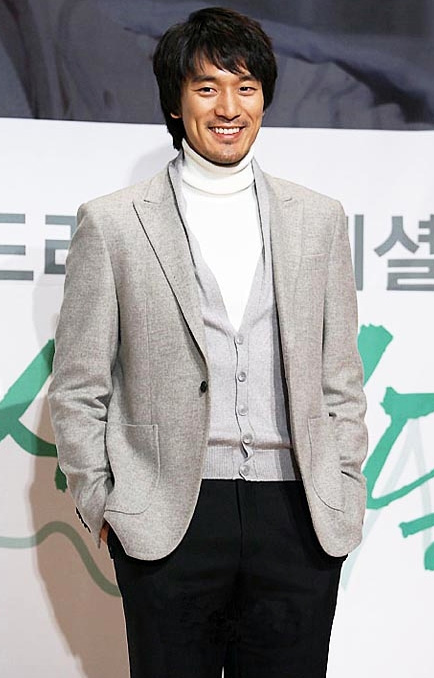 Kim Min-Jun (김민준)