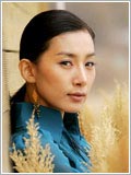 金瑞滢(김서형)