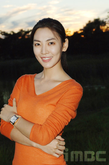 Kim So-Yeon (김소연)
