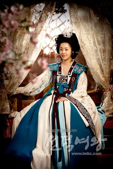 Ko Hyeon-Jeong (고현정)