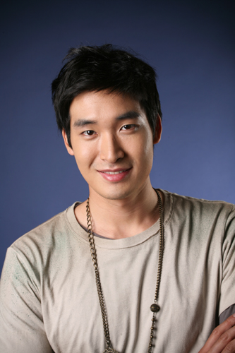 Jung Gyu-woon (정겨운)