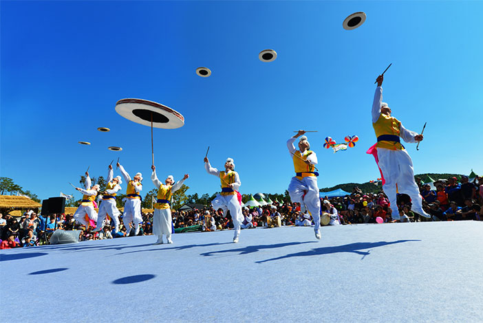 Festival Namsadang Baudeogi à Anseong