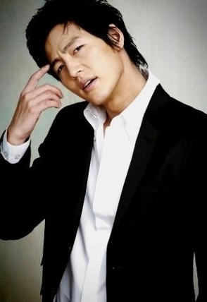 Lee Jung-Jin (이정진)