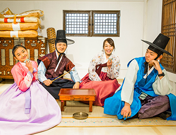 Hanbok-Kulturerlebniszentrum (Quelle: Namsan Seoul Tower Hanbok Culture Experience Center)