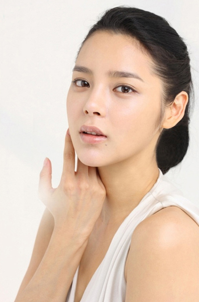 Park Shi-Yun (Bak Si-Yeon 박시연)