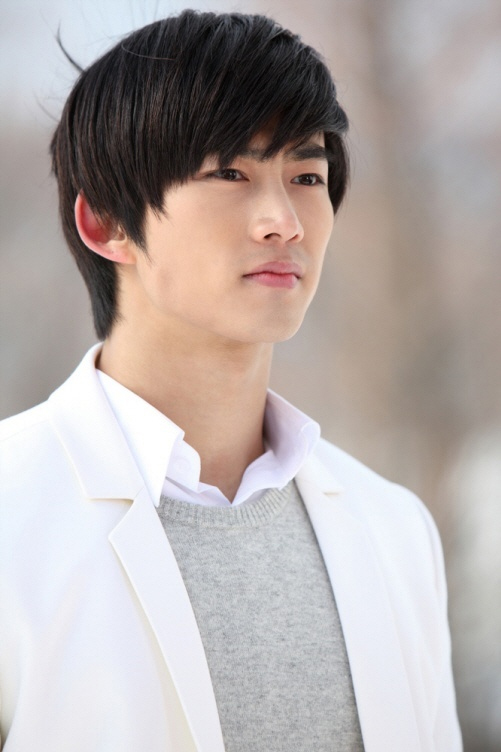 ... Taec Yeon (Ok Taec-yeon, ... - 1039646_image2_1